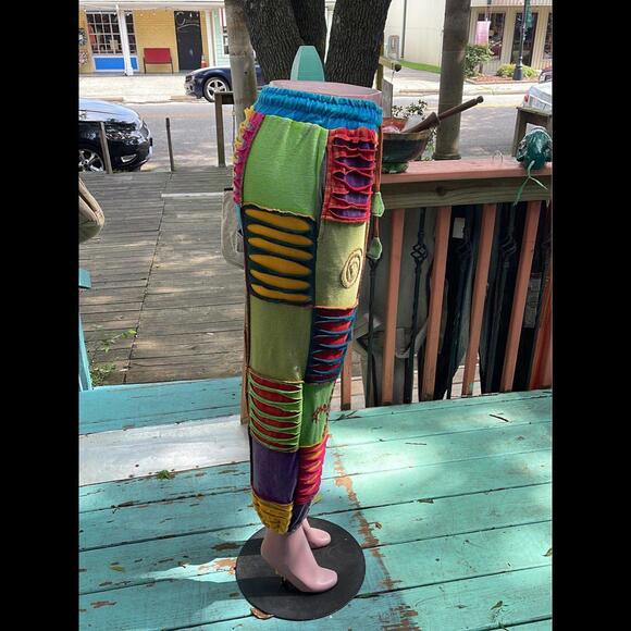 Pants - Picture 2 of 8